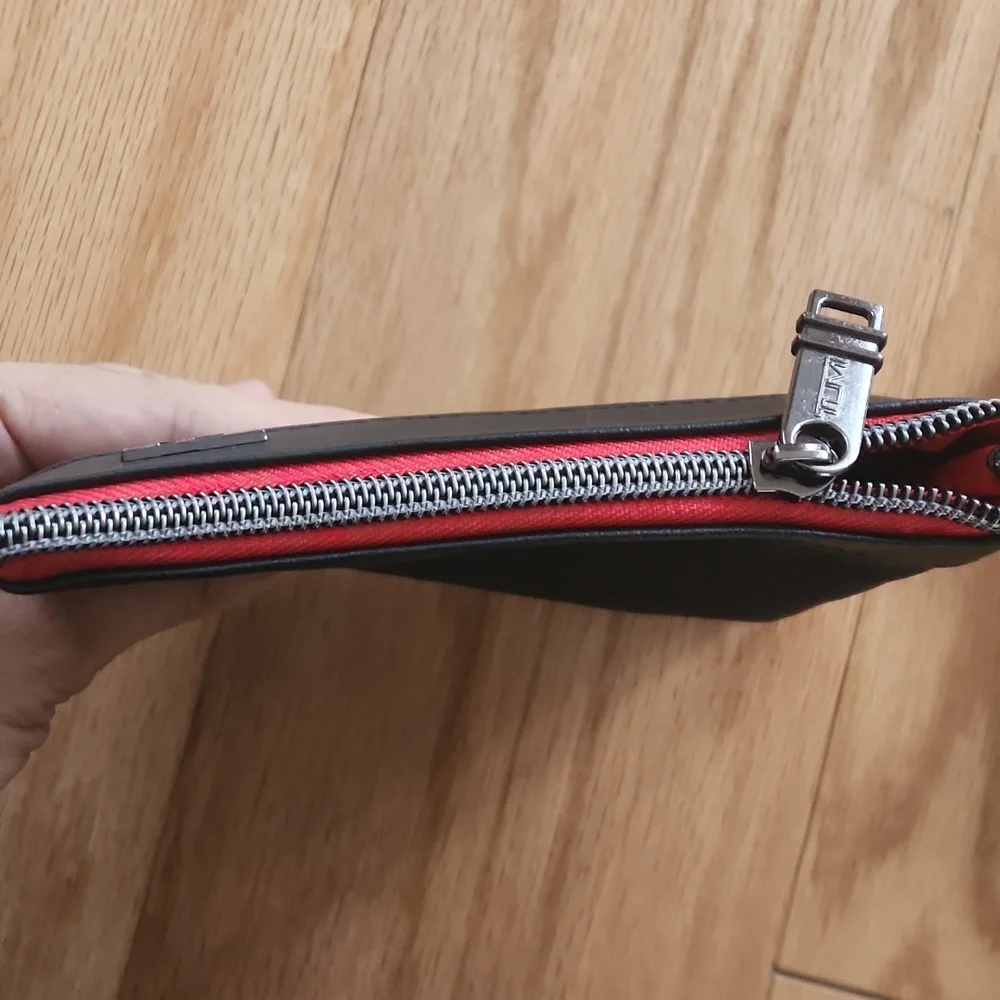 Tumi Black and Red Toiletry Bag Zipper Pouch